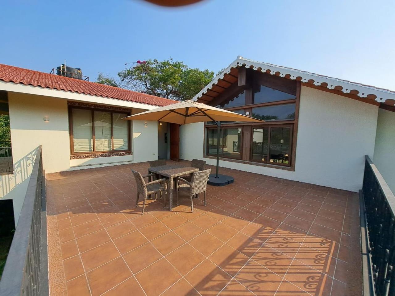 Casa Blanca 3Bhk W/Pool Near Mandwa, Alibaug Villa Alībāg Dış mekan fotoğraf